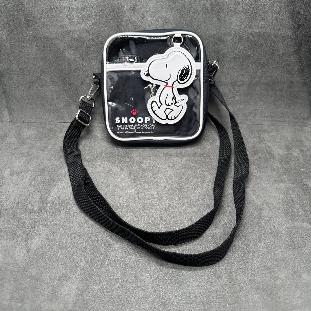Sanrio Snoopy CD Player Carrying Case Black